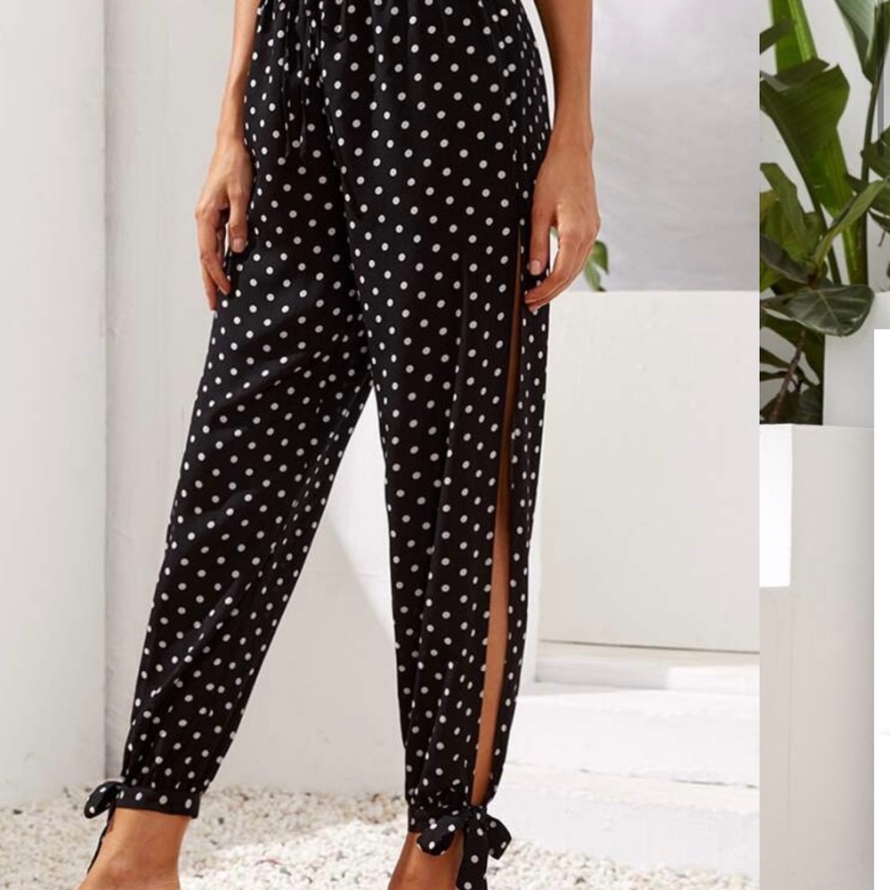SHEIN Black and White Polka Dot Ankle Cropped Pants